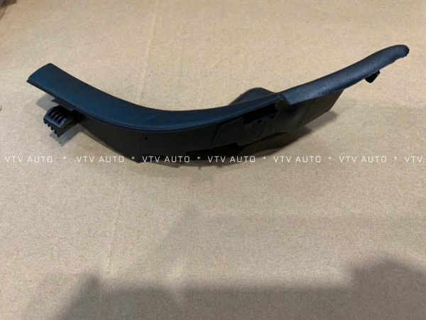 Ốp Nẹp Góc Dưới Chân Kính Chắn Gió Trước Bên Phải Lexus Gx460 Gx400 09-13